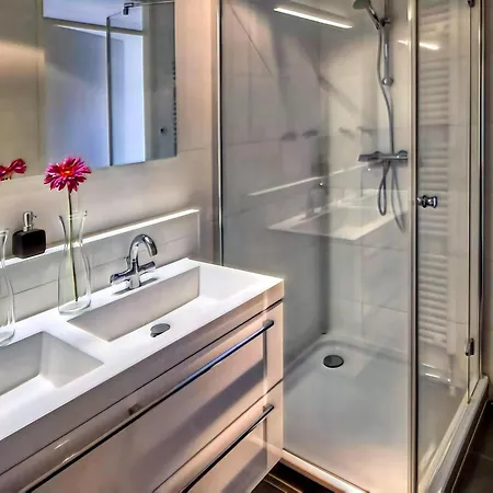 Modern In With Balcony